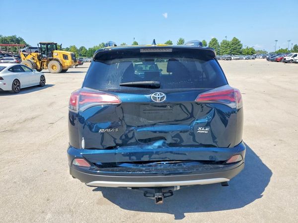 2018 TOYOTA RAV4 Adventure/XLE