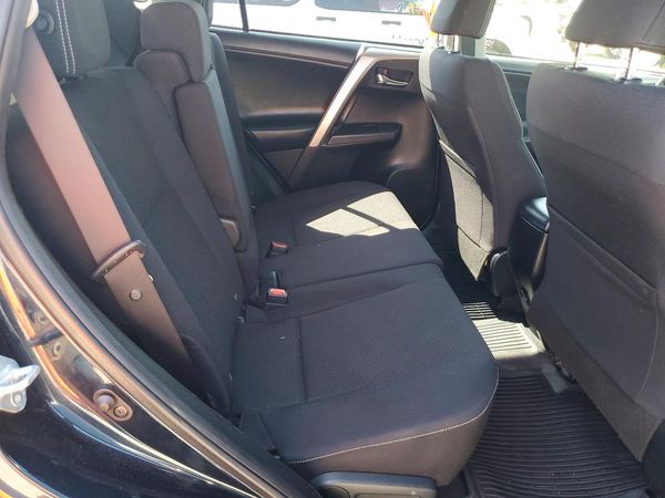 2018 TOYOTA RAV4 Adventure/XLE