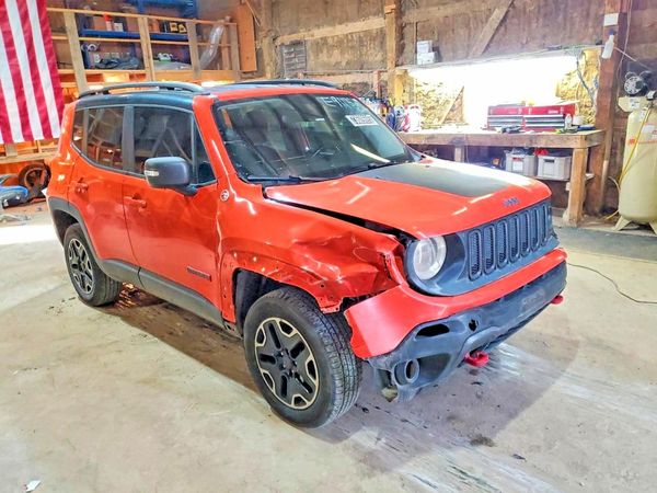 2017 JEEP RENEGADE Trailhawk