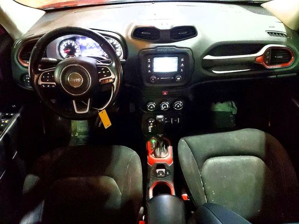 2017 JEEP RENEGADE Trailhawk