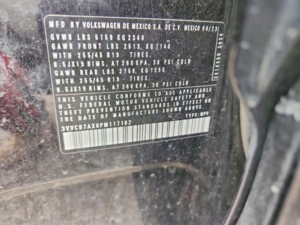 2023 VOLKSWAGEN TIGUAN SE R-Line Black