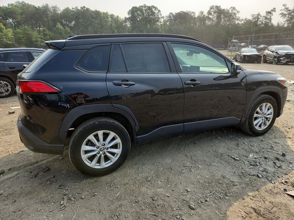 2022 TOYOTA COROLLA CROSS