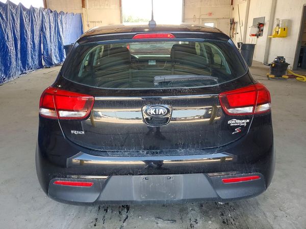 2018 KIA RIO 5-DOOR LX, S