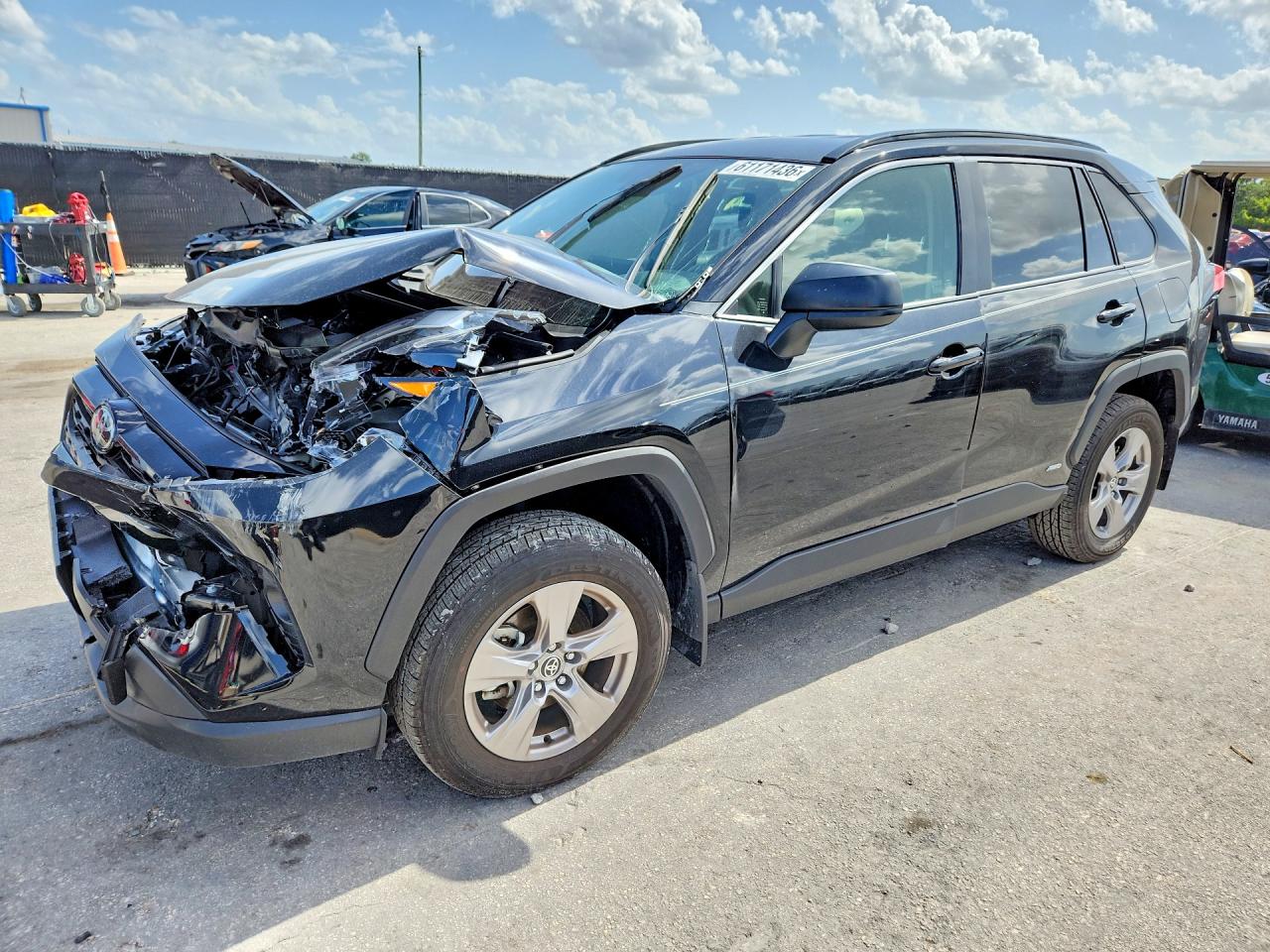 2025 TOYOTA RAV4 LE