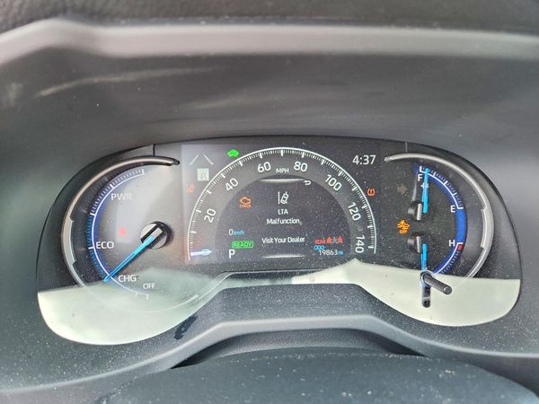 2025 TOYOTA RAV4 LE