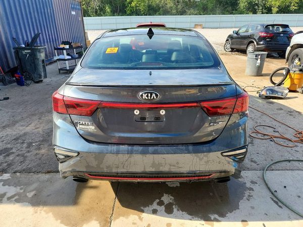 2021 KIA FORTE GT