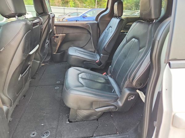 2020 CHRYSLER PACIFICA