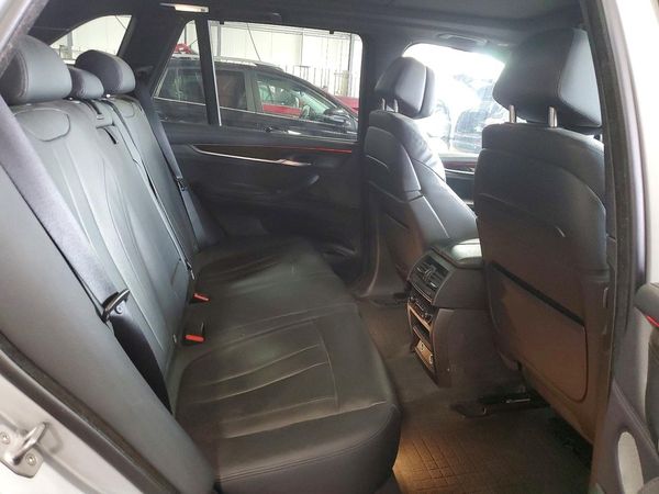 2015 BMW X5 xDrive50i