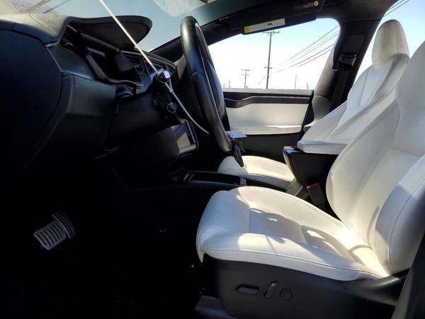 2020 TESLA MODEL X