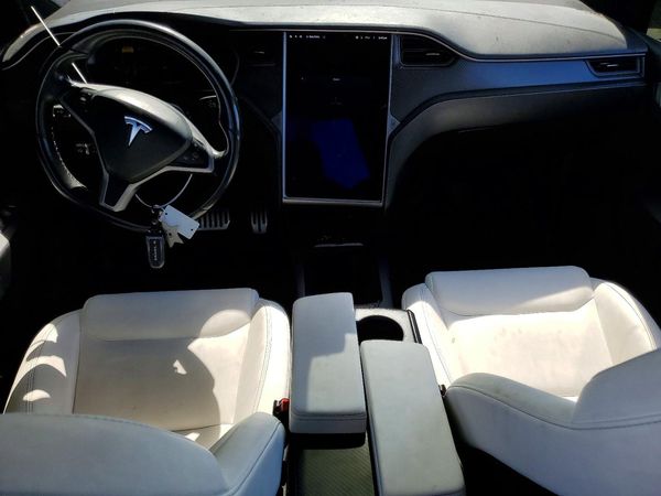 2020 TESLA MODEL X