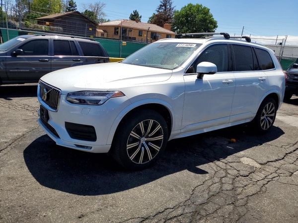 2023 VOLVO XC90