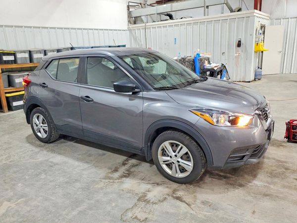 2020 NISSAN KICKS