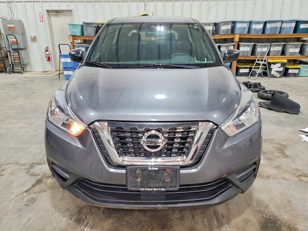 2020 NISSAN KICKS