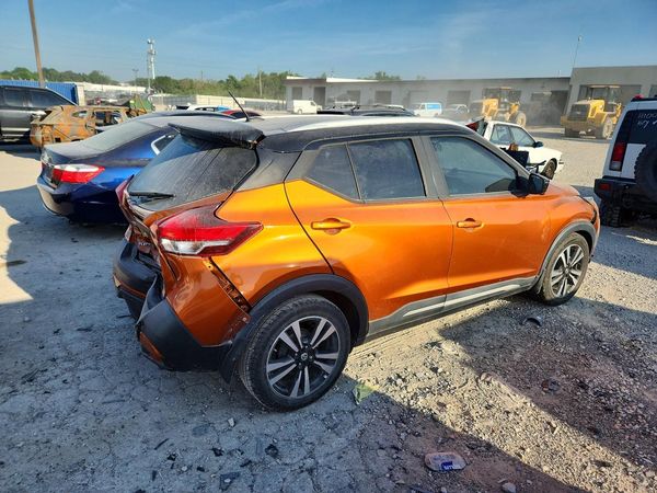 2018 NISSAN KICKS