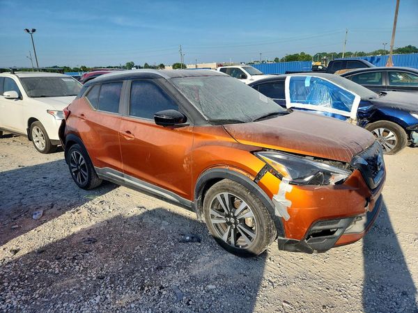 2018 NISSAN KICKS