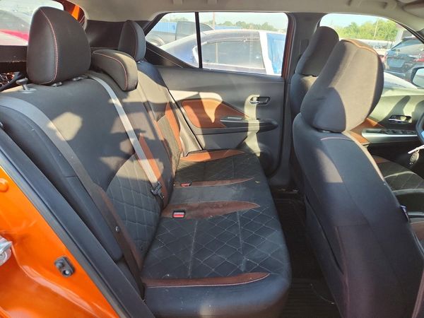 2018 NISSAN KICKS