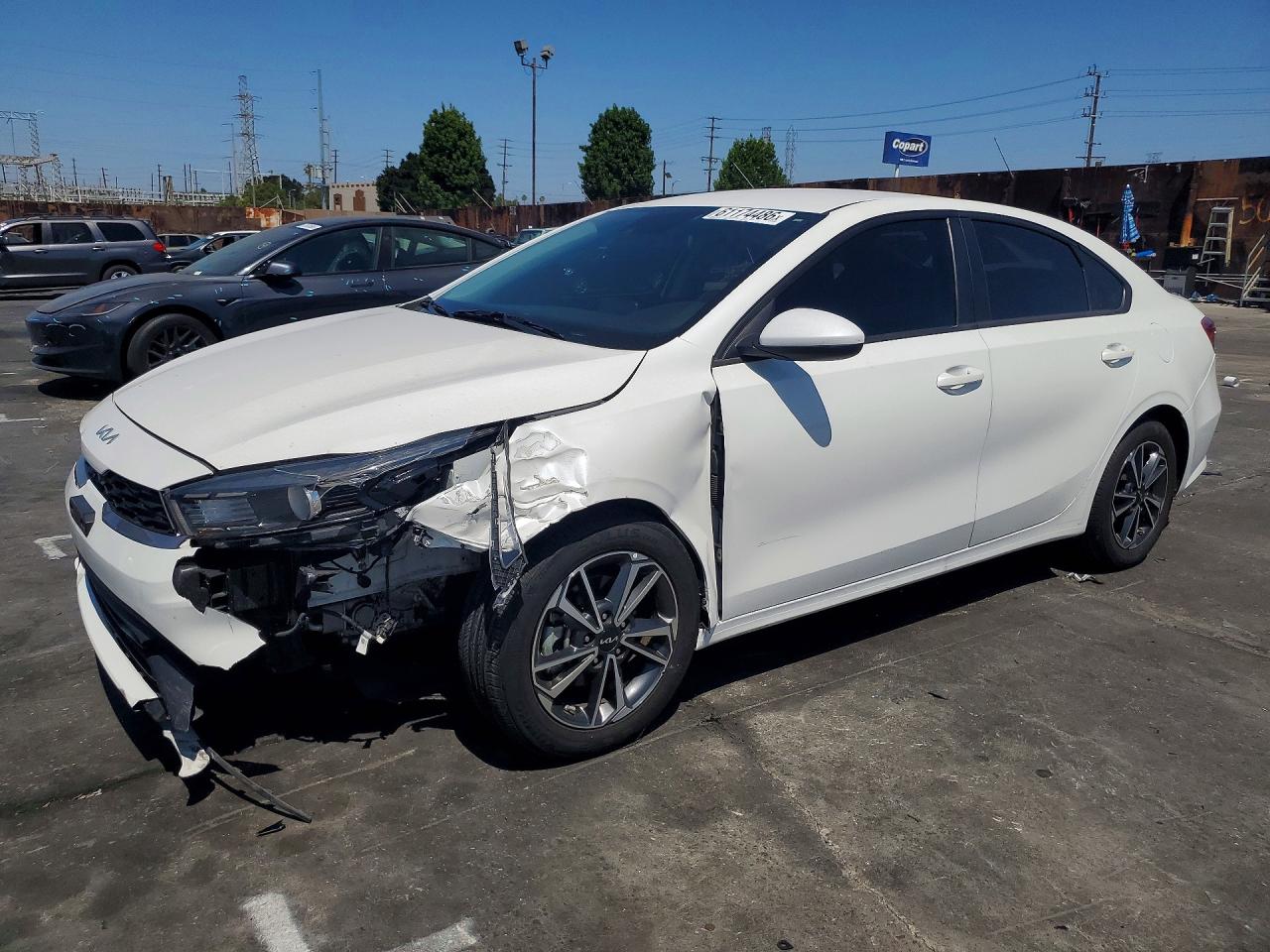 2022 KIA FORTE FE, LXS
