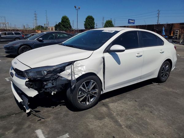 2022 KIA FORTE FE, LXS