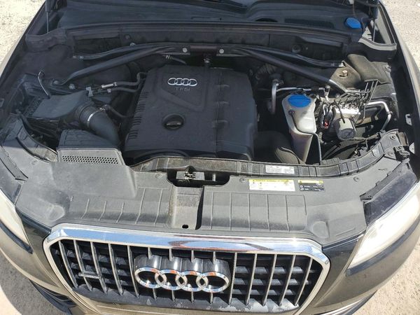 2017 AUDI Q5 quattro Premium