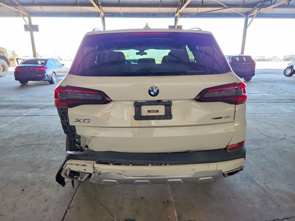 2023 BMW X5 sDrive40i