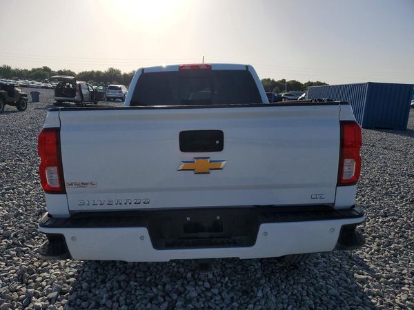 2017 CHEVROLET SILVERADO LTZ