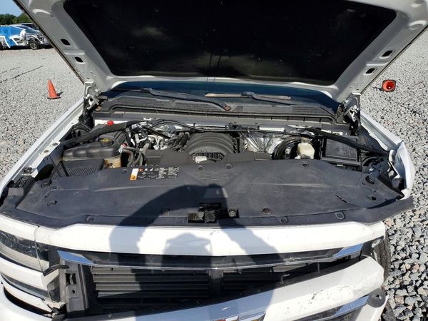 2017 CHEVROLET SILVERADO LTZ