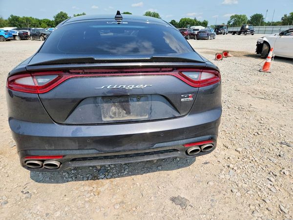 2021 KIA STINGER GT2