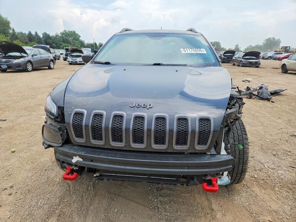 2016 JEEP CHEROKEE TRAILHAWK 4X4
