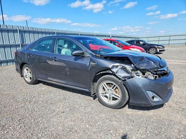 2013 TOYOTA CAMRY Hybrid