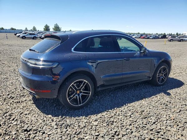 2020 PORSCHE MACAN