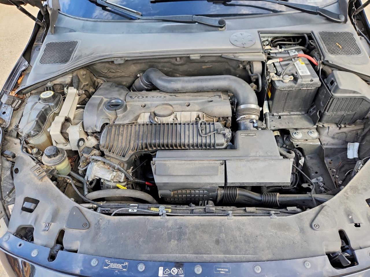2013 VOLVO S60