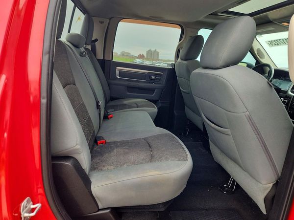 2013 RAM 1500 SLT