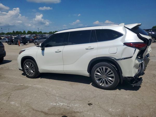 2021 TOYOTA HIGHLANDER Platinum
