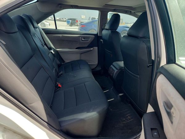 2015 TOYOTA CAMRY