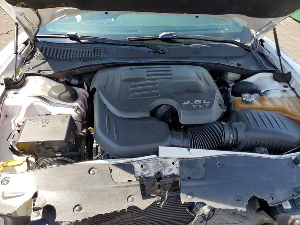 2015 DODGE CHARGER SE