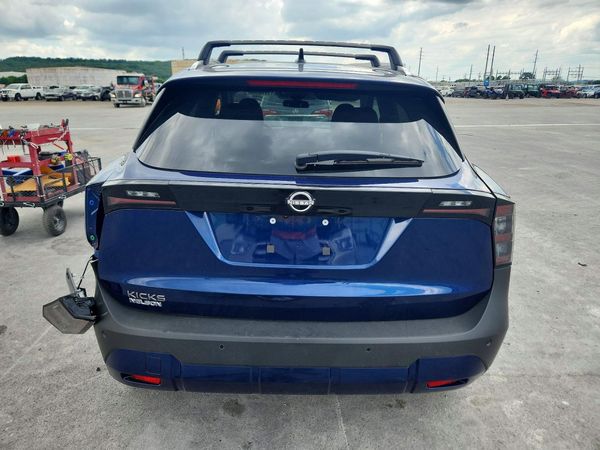 2026 NISSAN KICKS SV