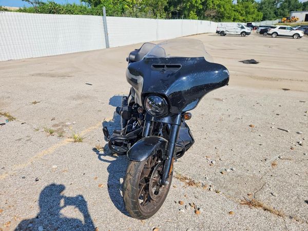 2022 HARLEY-DAVIDSON FLHXST