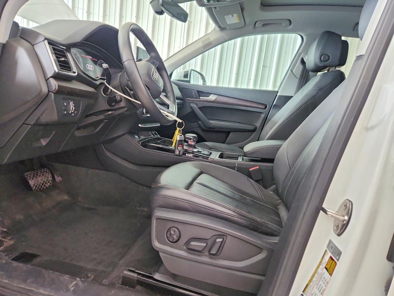 2021 AUDI Q5 quattro Premium Plus