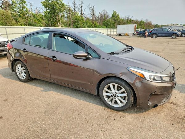 2017 KIA FORTE