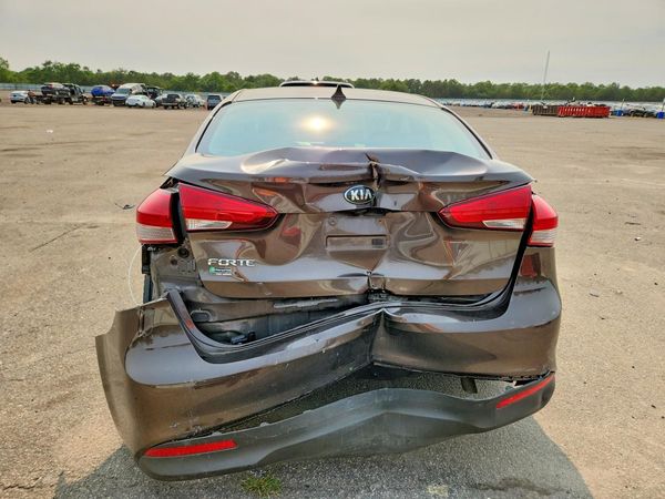 2017 KIA FORTE