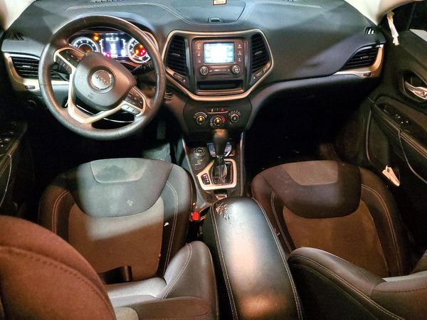 2014 JEEP CHEROKEE Sport