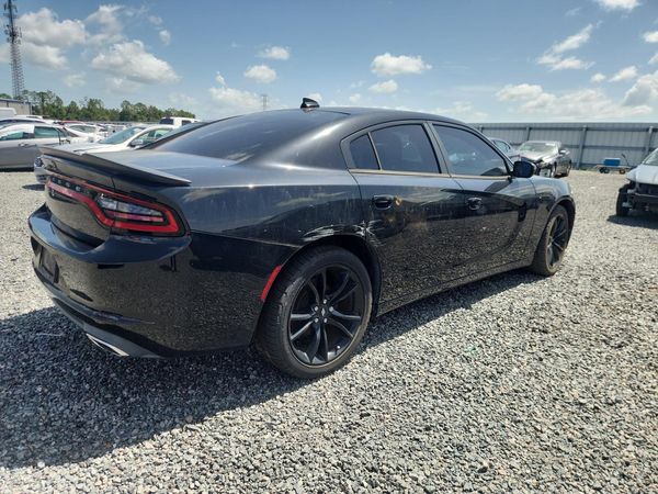 2018 DODGE CHARGER SXT Plus