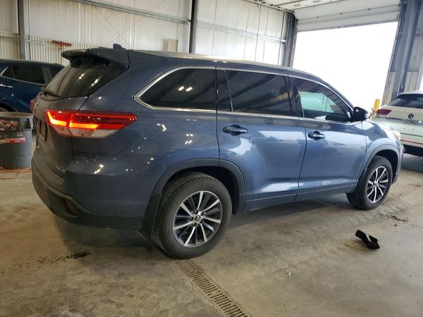 2018 TOYOTA HIGHLANDER SE/XLE