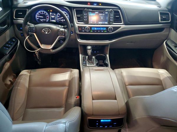 2018 TOYOTA HIGHLANDER SE/XLE