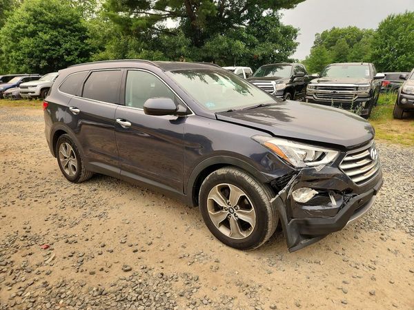 2015 HYUNDAI SANTA FE GL