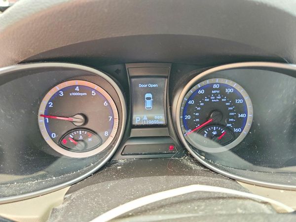2015 HYUNDAI SANTA FE GL