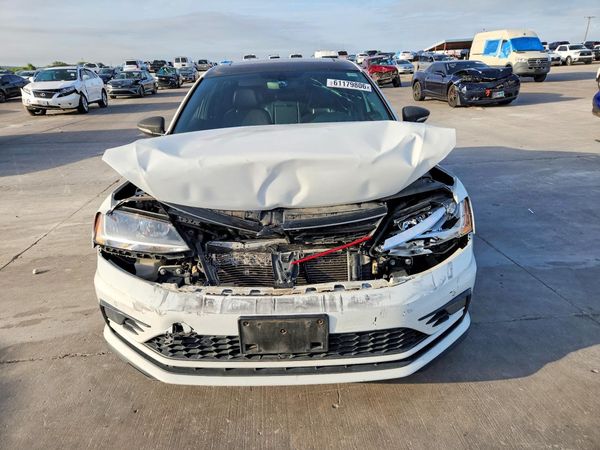 2017 VOLKSWAGEN JETTA GLI