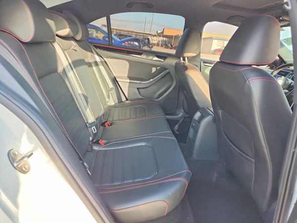 2017 VOLKSWAGEN JETTA GLI