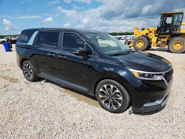 2024 KIA CARNIVAL EX