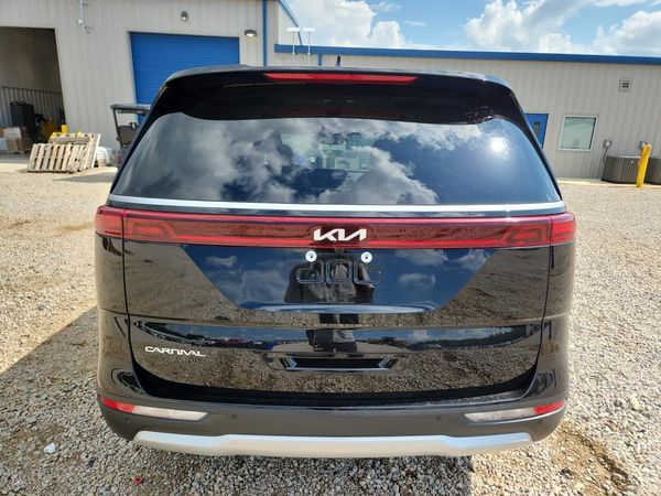 2024 KIA CARNIVAL EX
